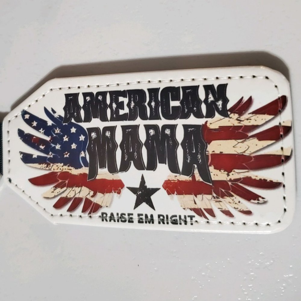 AMERICAN MAMA Keychain - Picture 2 of 6